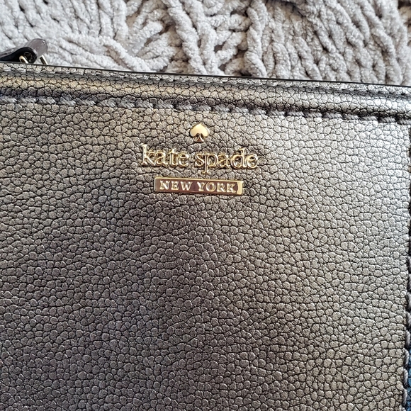 Kate Spade wallet - Picture 6 of 13